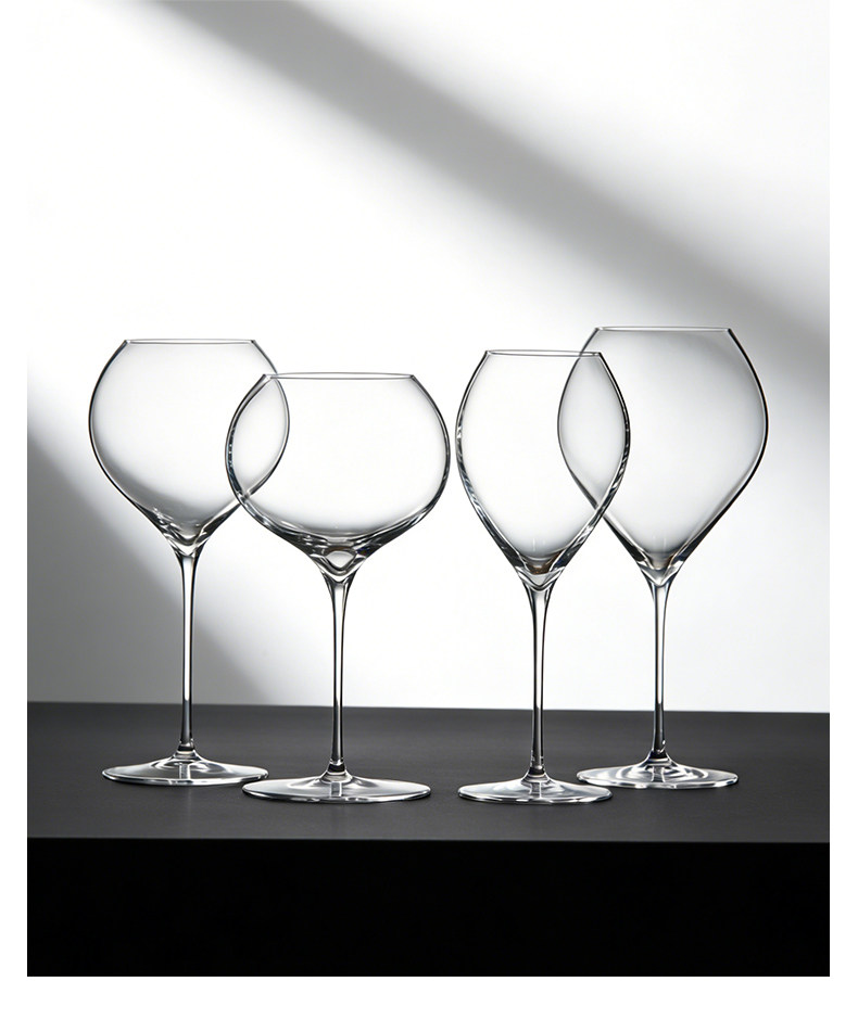 Large-Bowl Crystal Red Wine Glass. Burgundy Profile — view 2